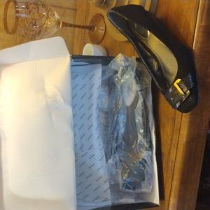 Brand New Alfani Slip-ons SZ 7M